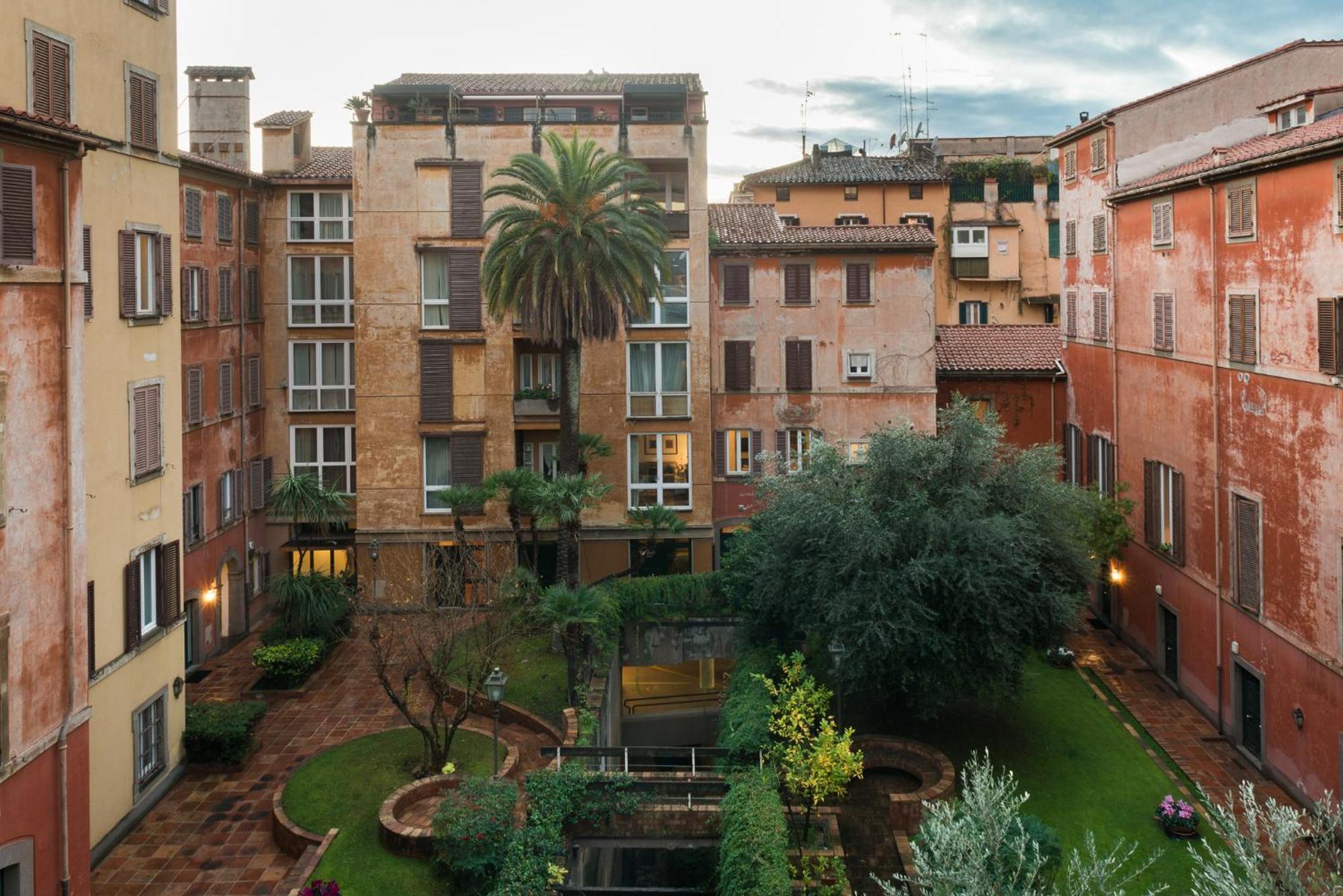 Apartahotel Master Trevi Roma